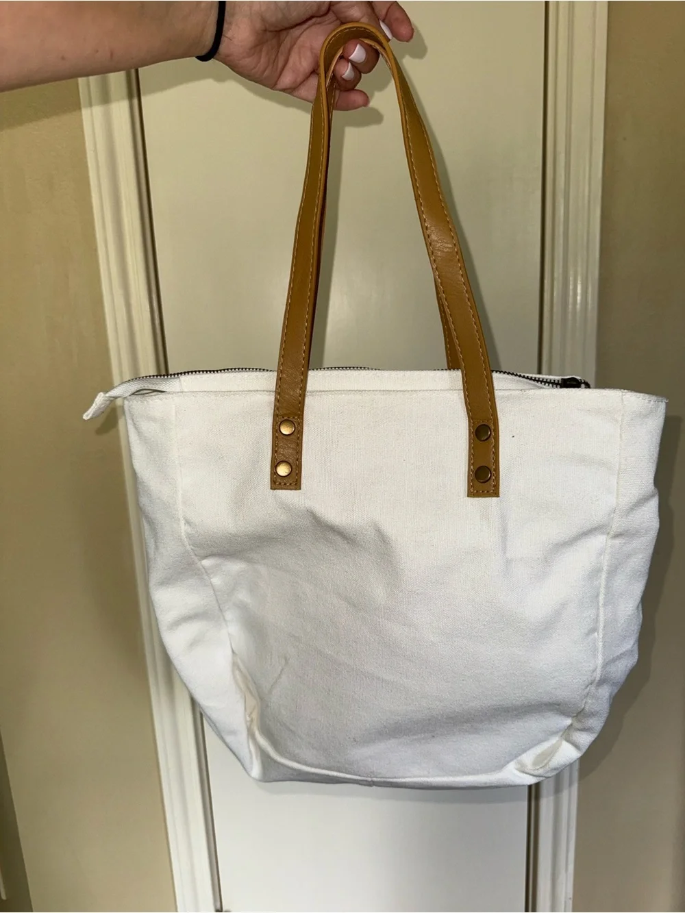Cozy Earth Canvas Tote Bag Off White Tan Vegan Leather Handles NWT